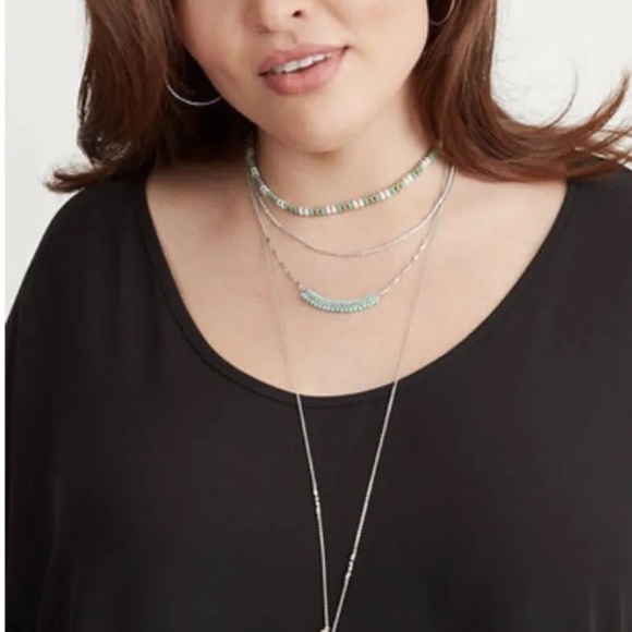 Frieze Layering Necklace Stella & Dot - Picture 2 of 5